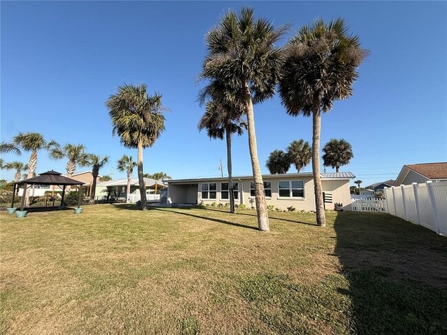 Building Photo - 360 Palm Cir