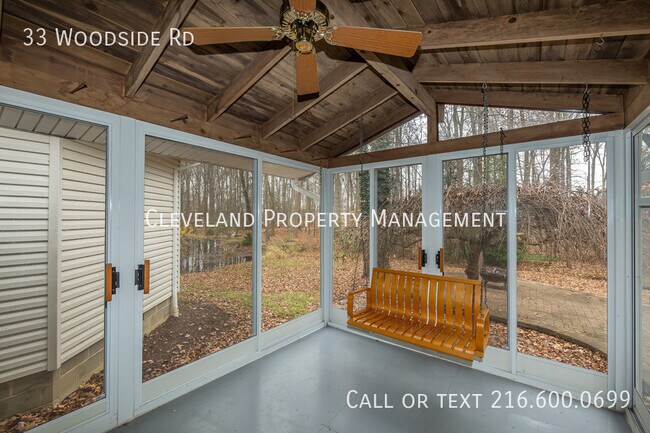 Building Photo - 33 Woodside Rd