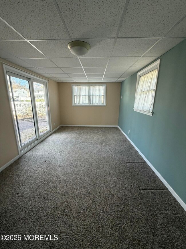 Building Photo - 6 Barbara Ln