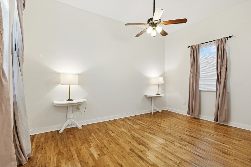 Building Photo - 1831 St Ann St.