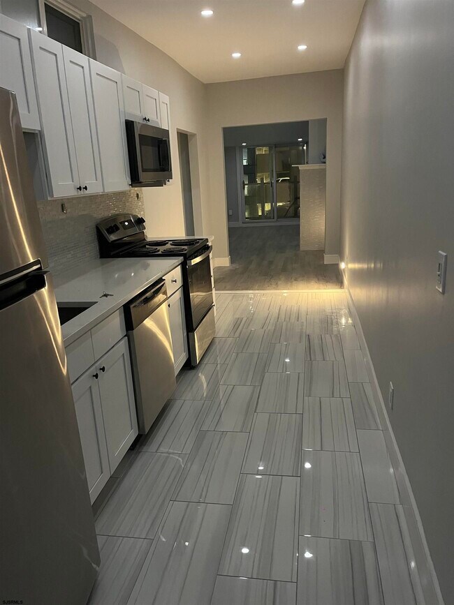 Building Photo - 3801 Atlantic Ave