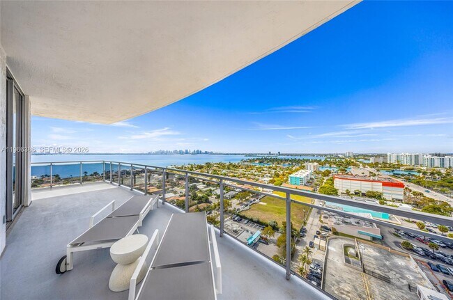 Building Photo - 7901 Hispanola Ave