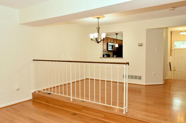 Building Photo - 3838 Angelton Ct