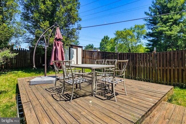 Building Photo - 9402 Granite Hill