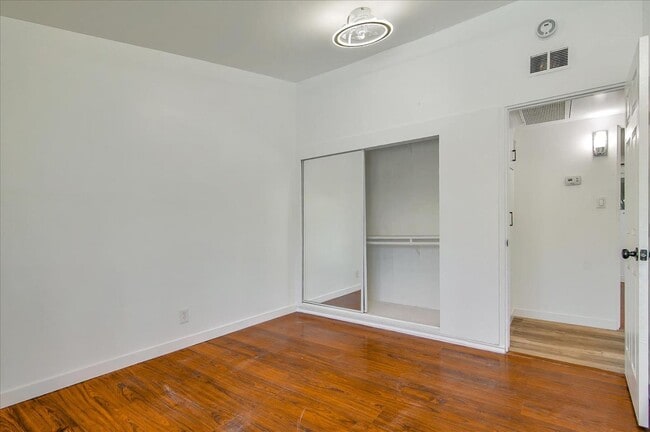 Building Photo - 6513 Corbin Ave