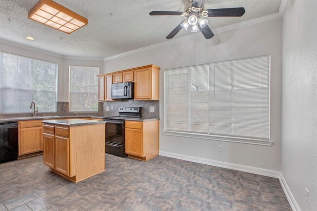 Building Photo - 16038 Rustic Sands Dr