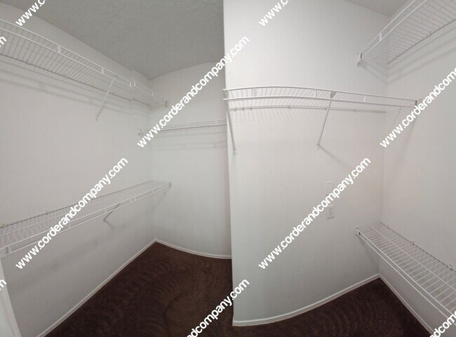 Building Photo - COMING SOON! Nice 3 Bedroom, 1.5 Bathroom, 2 Car Garage and 1,070 Sq Ft. Home.
