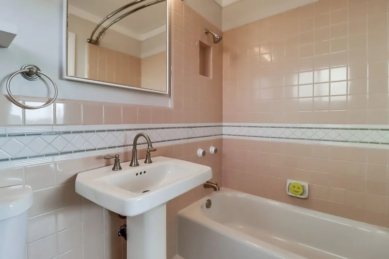 Building Photo - 6791 Alamo Way