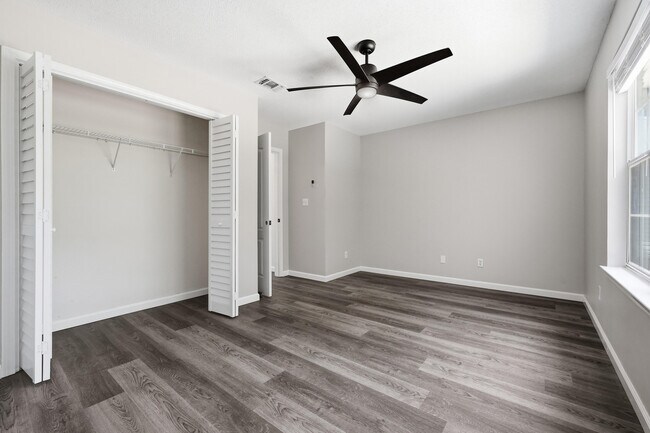 Building Photo - 91 Cedar Beach Cove