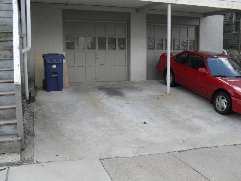 Building Photo - 14 Stockwell St