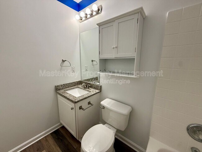 Building Photo - 110 Ridge Lake Dr