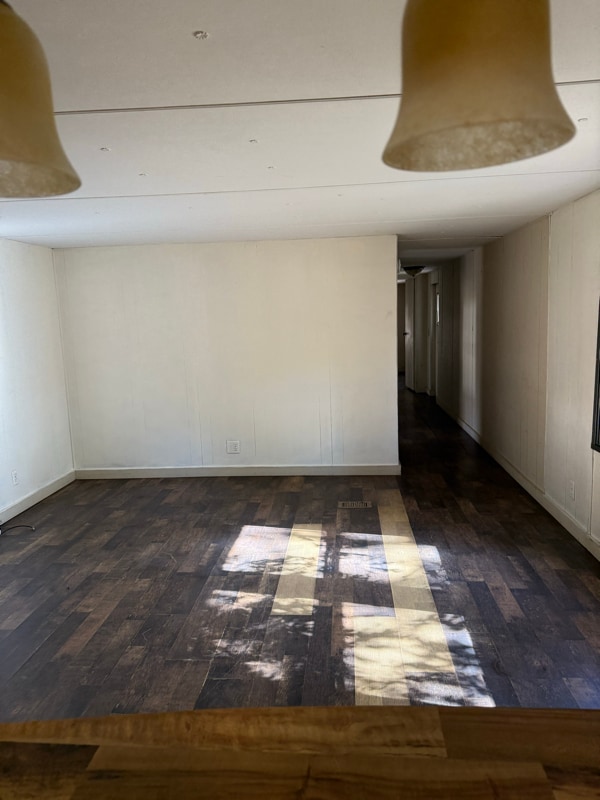 Building Photo - 1009 N Eve St