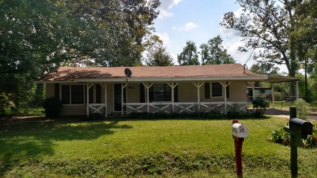 Building Photo - 511 Sheffield St