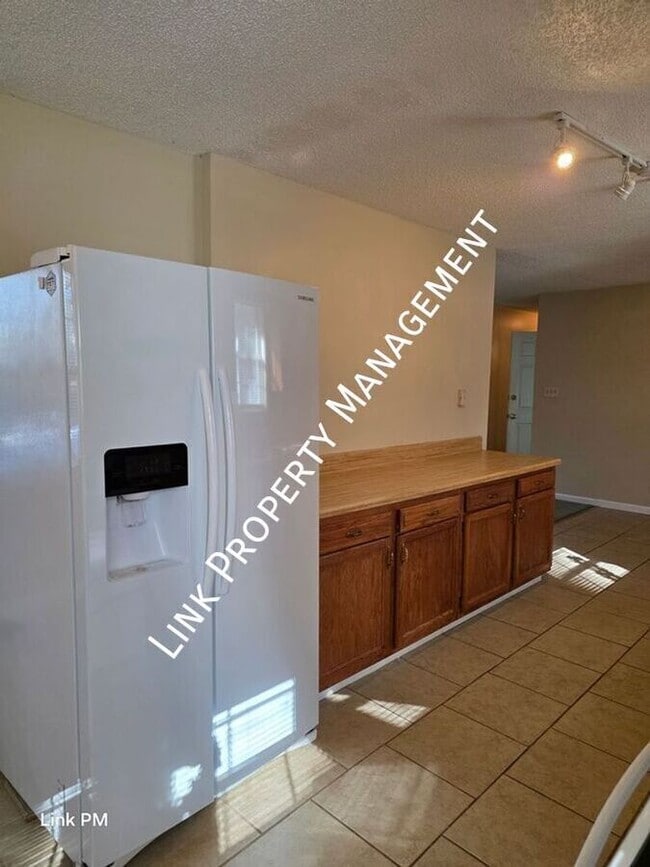 Building Photo - 6626 Shirley Pond Rd