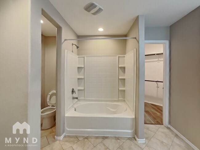 Building Photo - 2614 Ski Lodge Dr