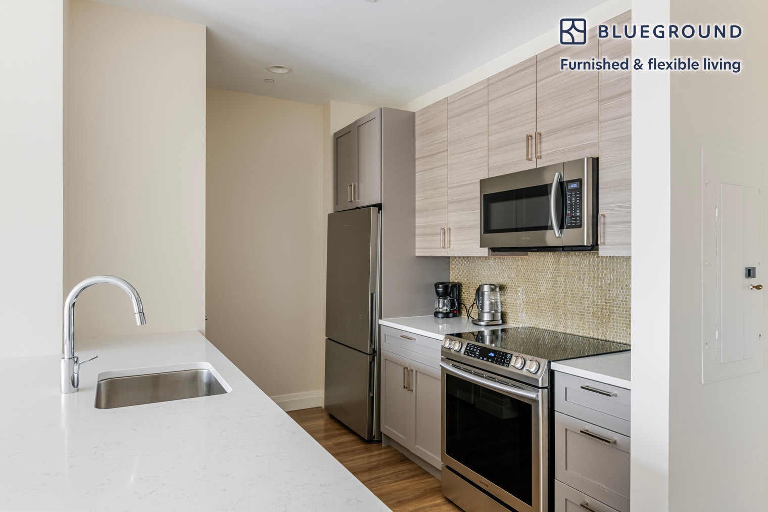 Building Photo - 28 Austin St