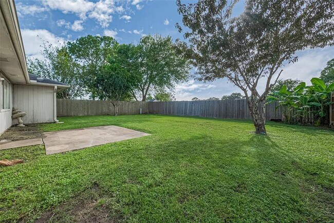 Building Photo - 17114 Quail Glen Dr