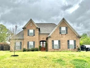 Building Photo - DavallCircle4319