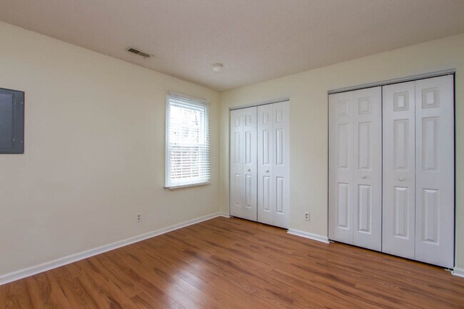 Building Photo - 1210 Stockley Gardens