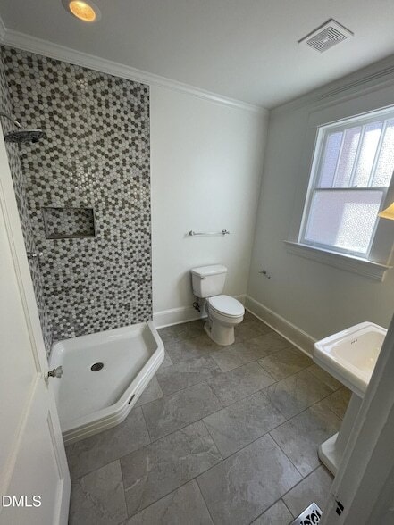 Building Photo - 313 Calvin Rd