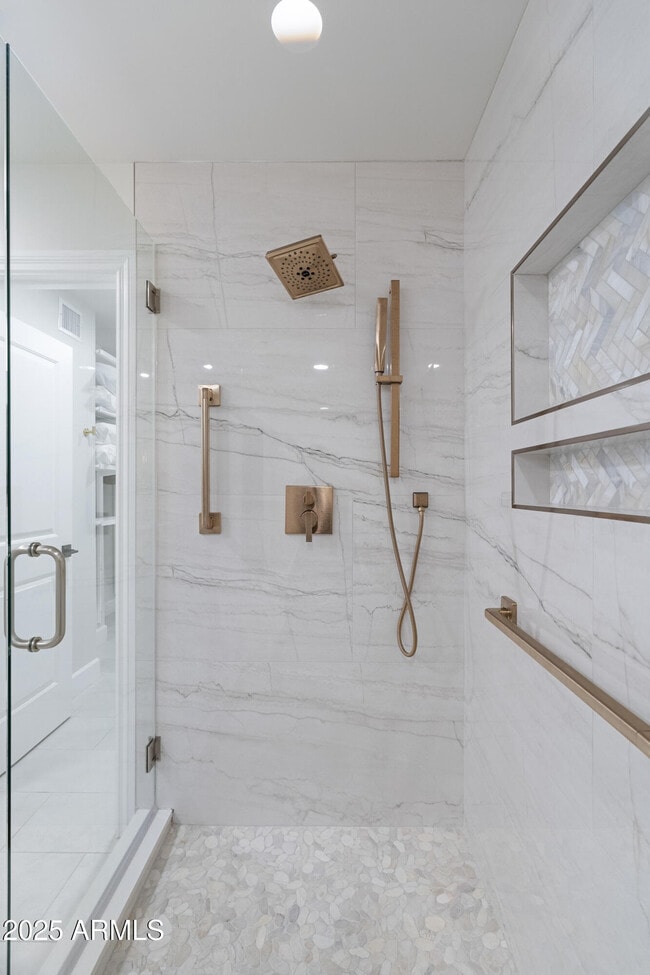 Building Photo - 8556 N 84th St