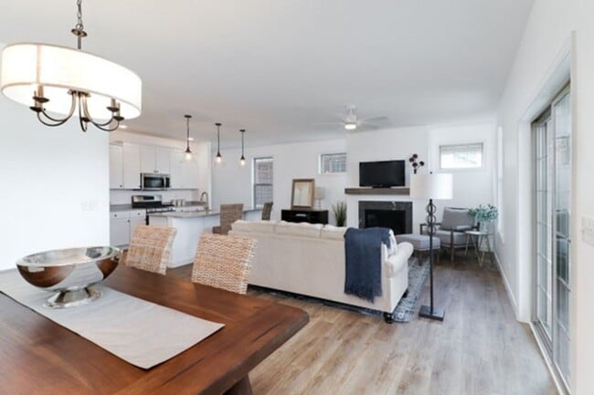 Building Photo - Get $699 off your security deposit!