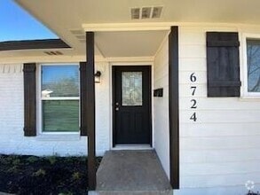 Building Photo - 6724 Maxine Dr