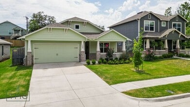 Building Photo - MOVE-IN SPECIAL!! | $1,000 Credit When You...