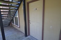 Building Photo - 2 bedroom, 2 bath apartments in Sherwood F...