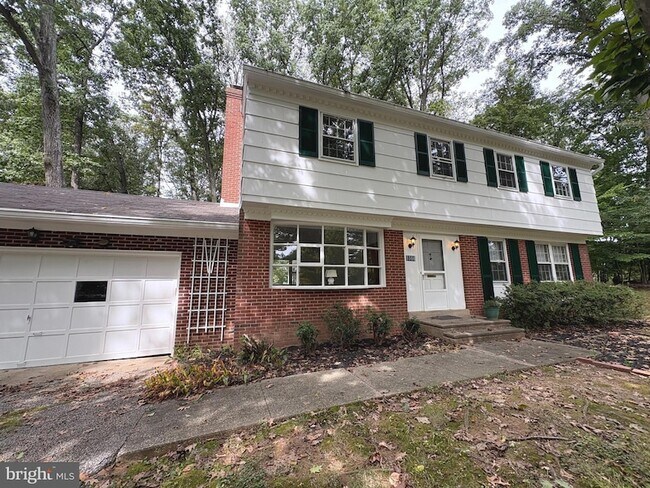Primary Photo - 3306 Whitesworth Rd