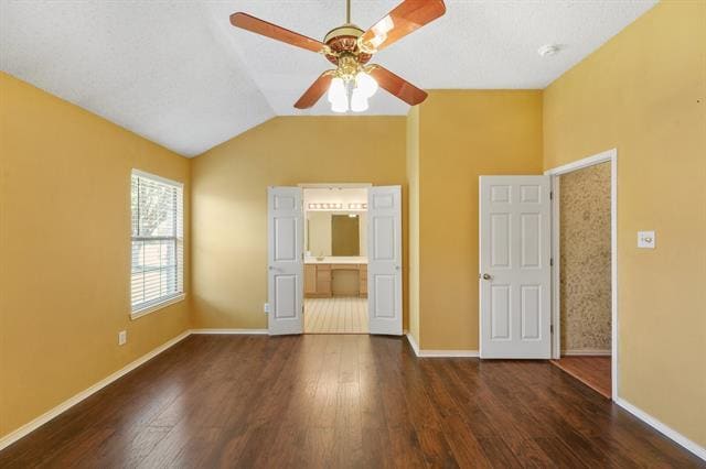 Building Photo - 2305 Valley Creek Dr