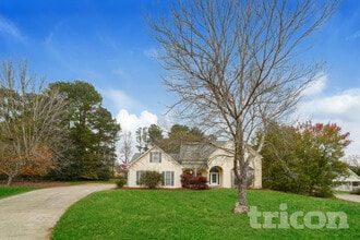 Building Photo - 20 Braves Pl