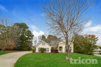 Building Photo - 20 Braves Pl