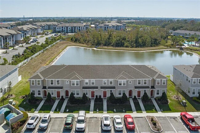 Building Photo - 6217 Fairmont Ln