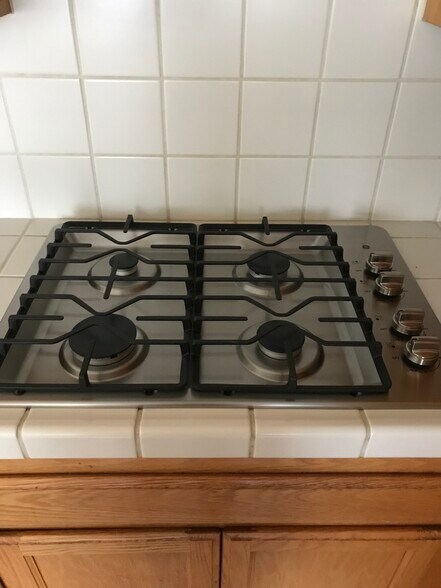 Building Photo - 8022 Mammoth Dr