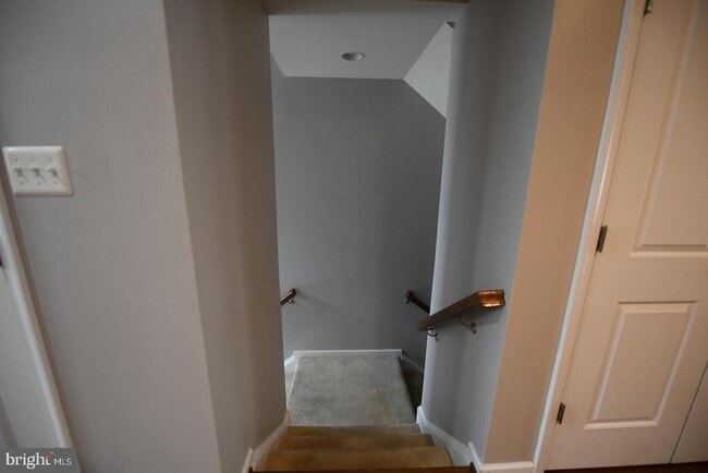 Building Photo - 23171 Ambrosia Ln