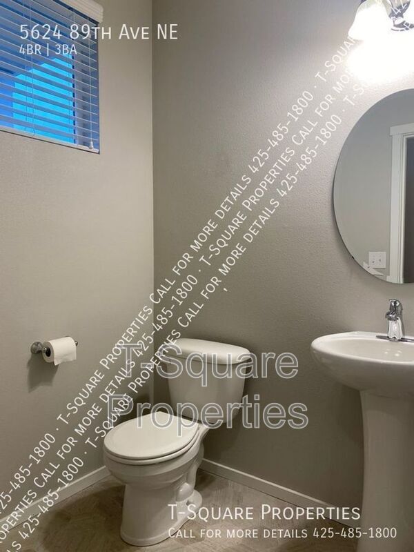 Building Photo - 5624 89th Avenue NE