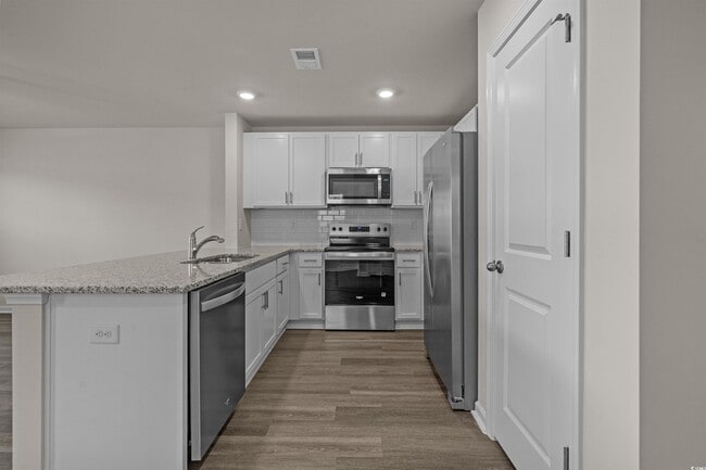 Building Photo - 344 Bayou Loop