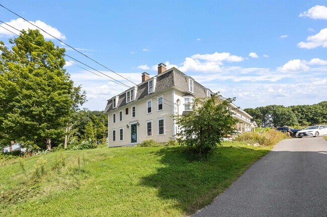 Building Photo - 24 Morrill Rd