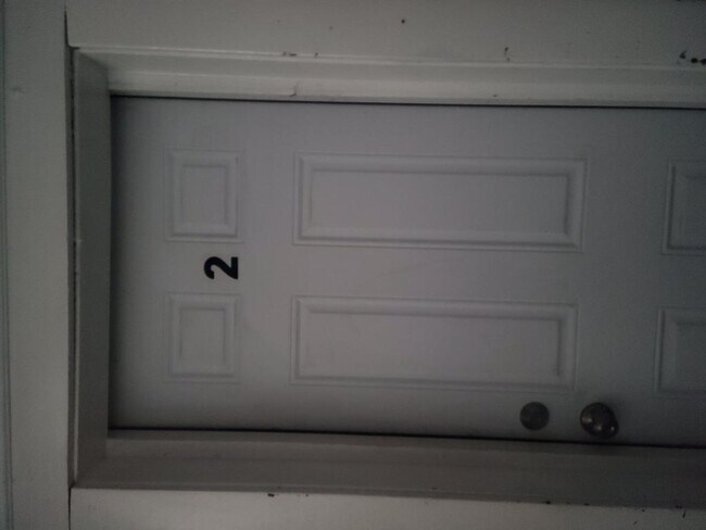 Building Photo - 1087 E 64th St