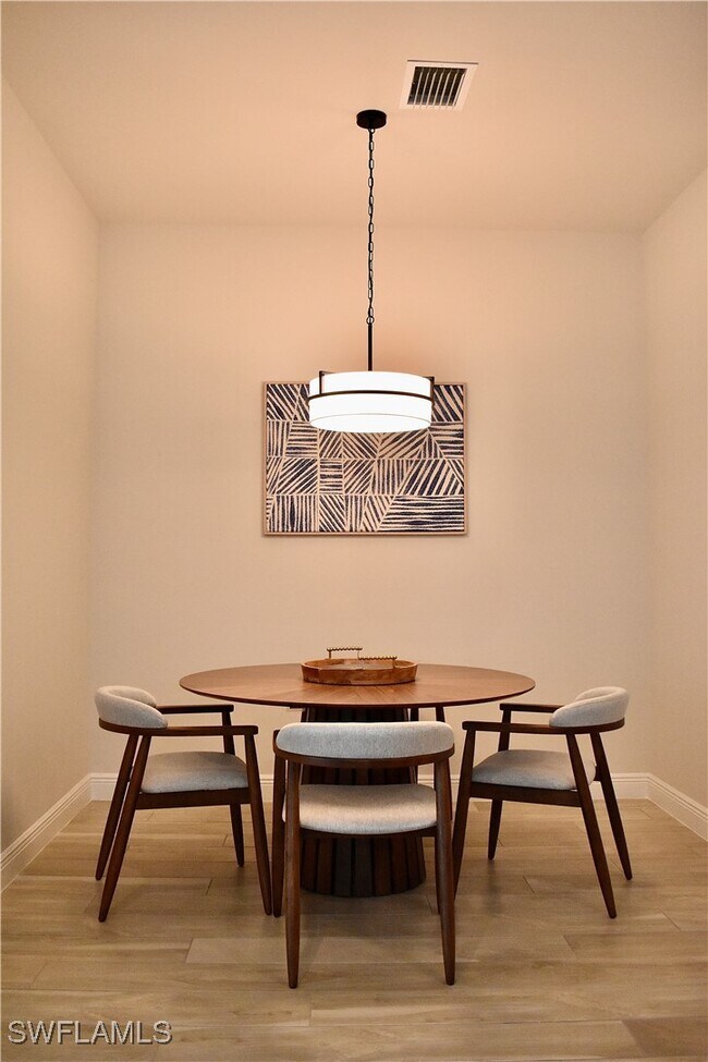 Building Photo - 9175 Cayman Dr