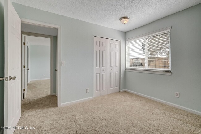 Building Photo - 6561 Mission Ct