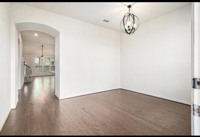 Building Photo - 7315 Buckthorn Holw Trl