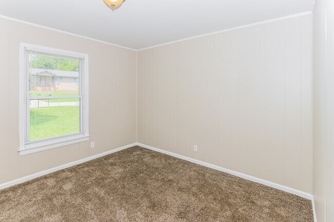 Building Photo - 2937 Holly Bluff Rd