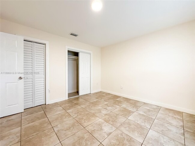 Building Photo - 1202 NW 61st St