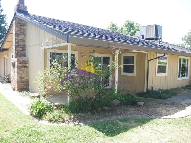 Building Photo - 3 Bed 2.5 Bath 1,766 sqft Fair Oaks Home