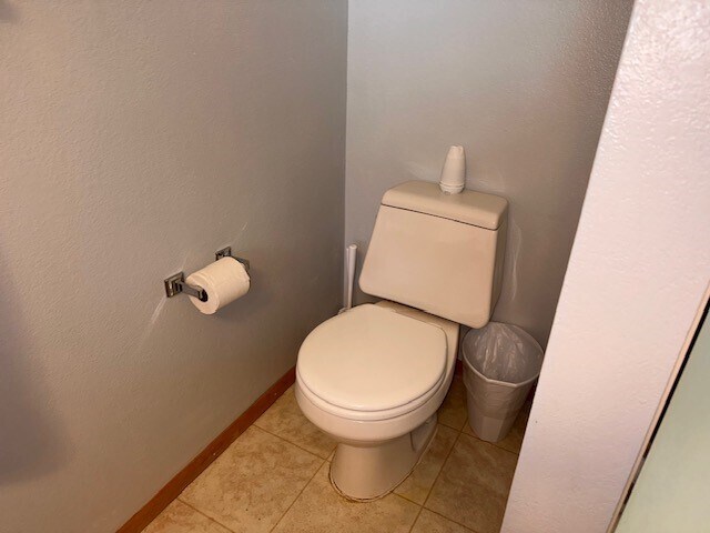 Building Photo - 1806 Reading Ln