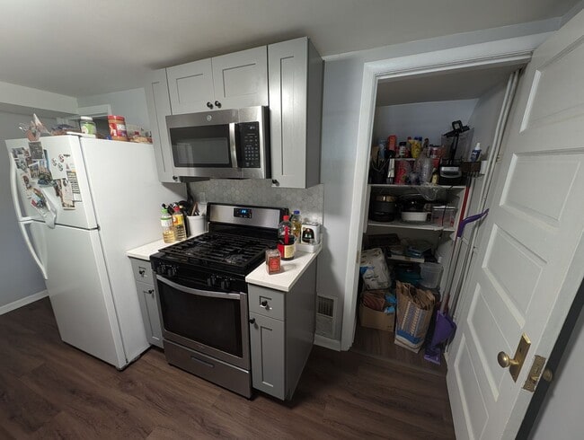 Building Photo - 3 Bedroom/2 Bath House in Lawrenceville --...