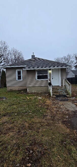 Building Photo - 419 Clayton St