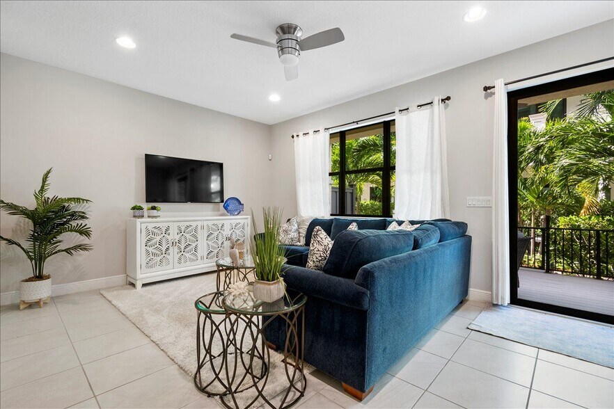 Building Photo - 619 Windward Cir S